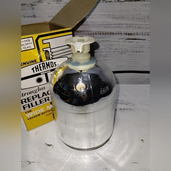 Thermos Brand Stronglas Replacement Filler 70F Widemouth - Picture 3 of 3